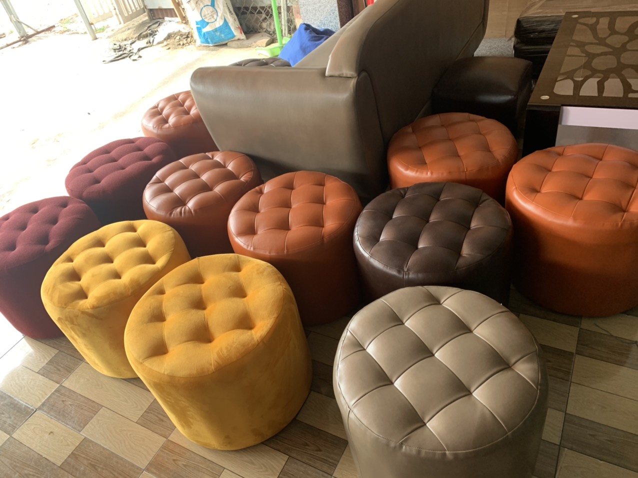 (HOT) Khuyến mãi khi mua sofa giường tặng bàn sofa tại Chú Bảy Long Thành
